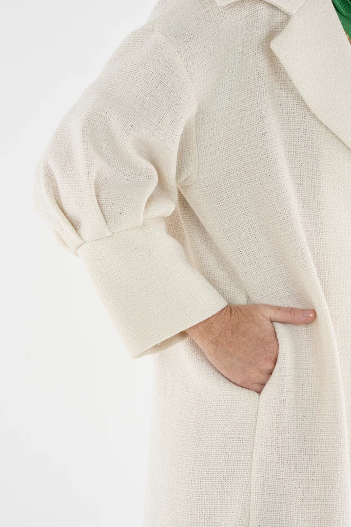 Manhattan Coat in Sandshell