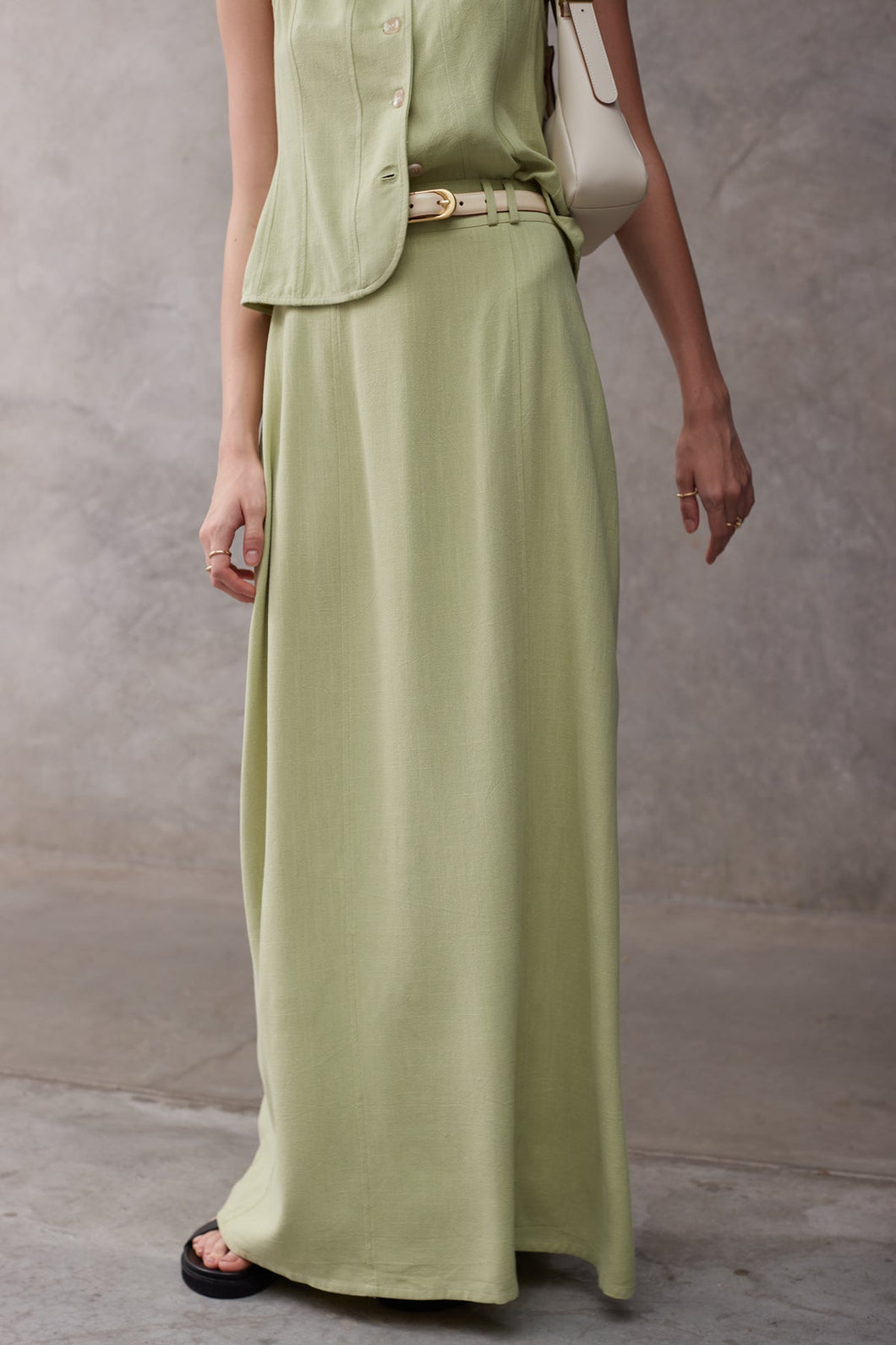 The Anais Skirt - Pistachio