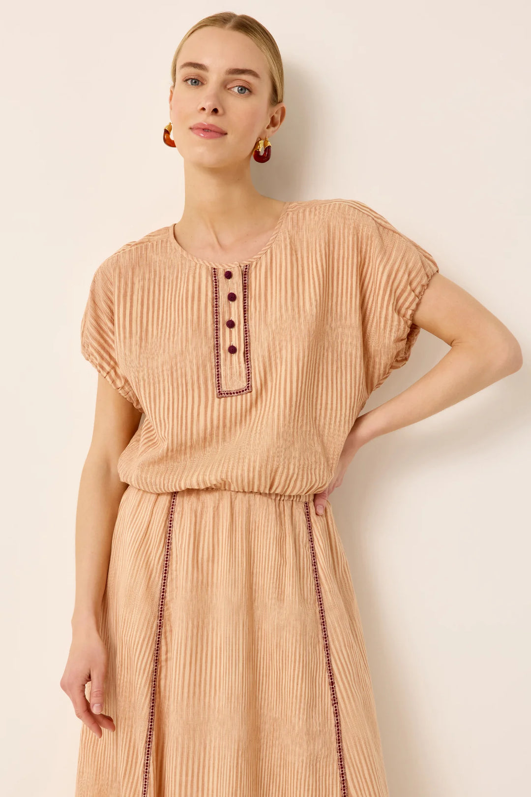 Marie Oliver Jaylen Top in Siena — front on-model, close-cropped, styled with Sasha skirt