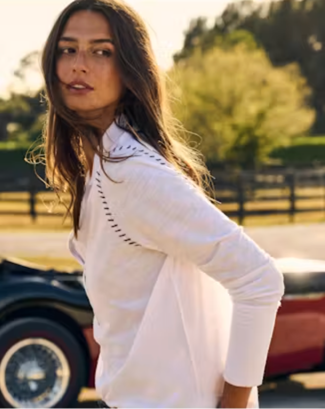 Side on-model — Lisa Todd Whipster Shirt, popover cotton slub shirt with contrast whipstitch trim along shoulder seam in white.