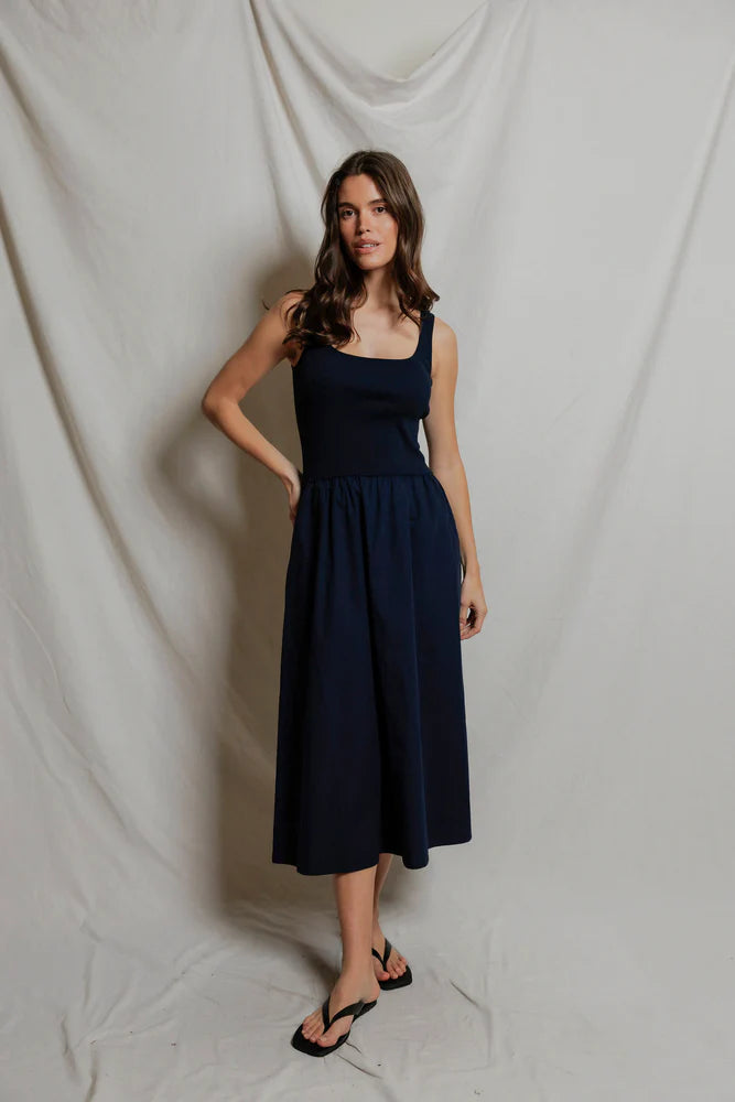 perfectwhitetee Fabiola Cotton Poplin Dress in navy M