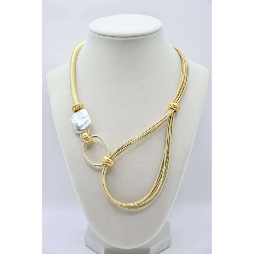 Gold Tone Wire Necklace W/ Gold Tone Beads &amp; Freshwater Biwa Pearl